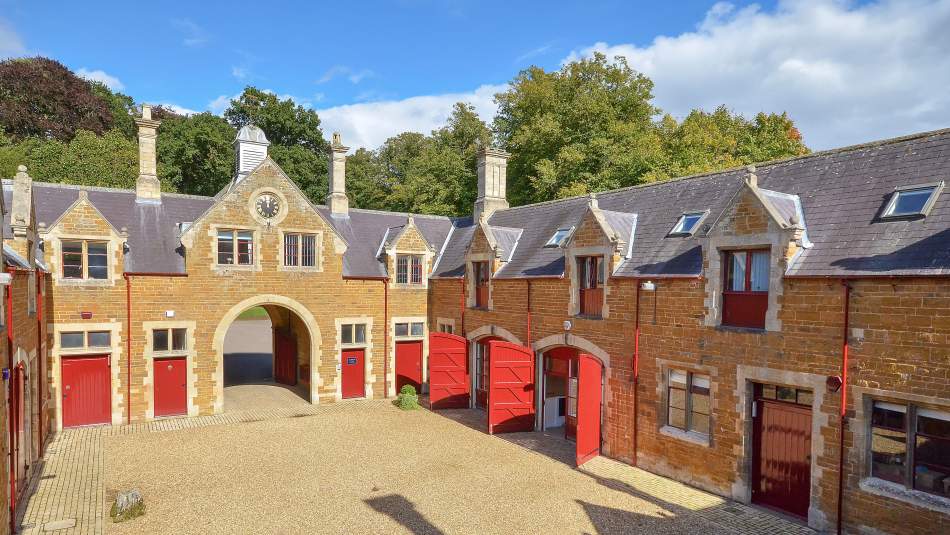 Commercial Properties Image